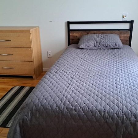 Le1226-Private Room 6 With Free Wifi And Parking Edmundston Exteriör bild