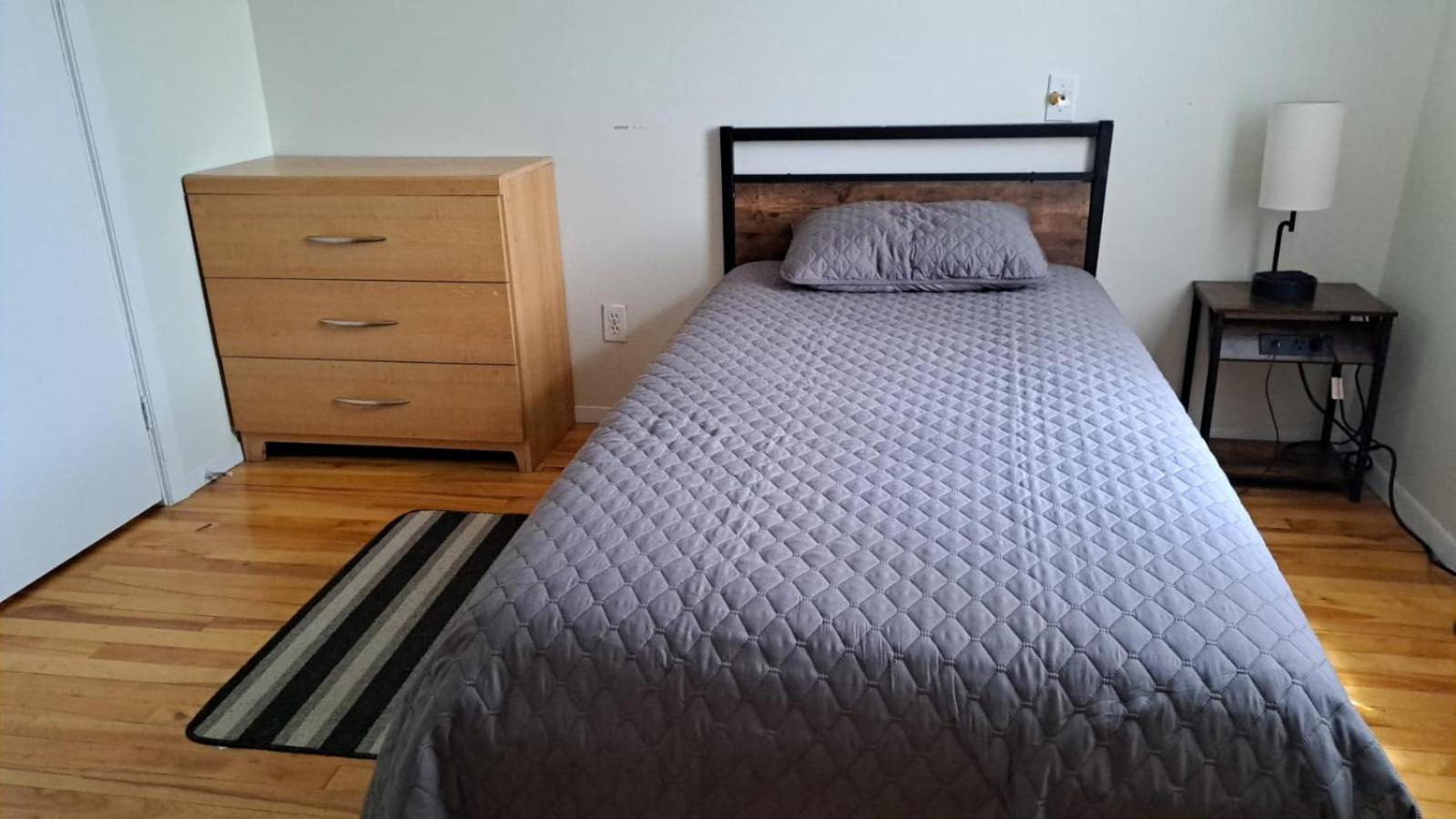 Le1226-Private Room 6 With Free Wifi And Parking Edmundston Exteriör bild